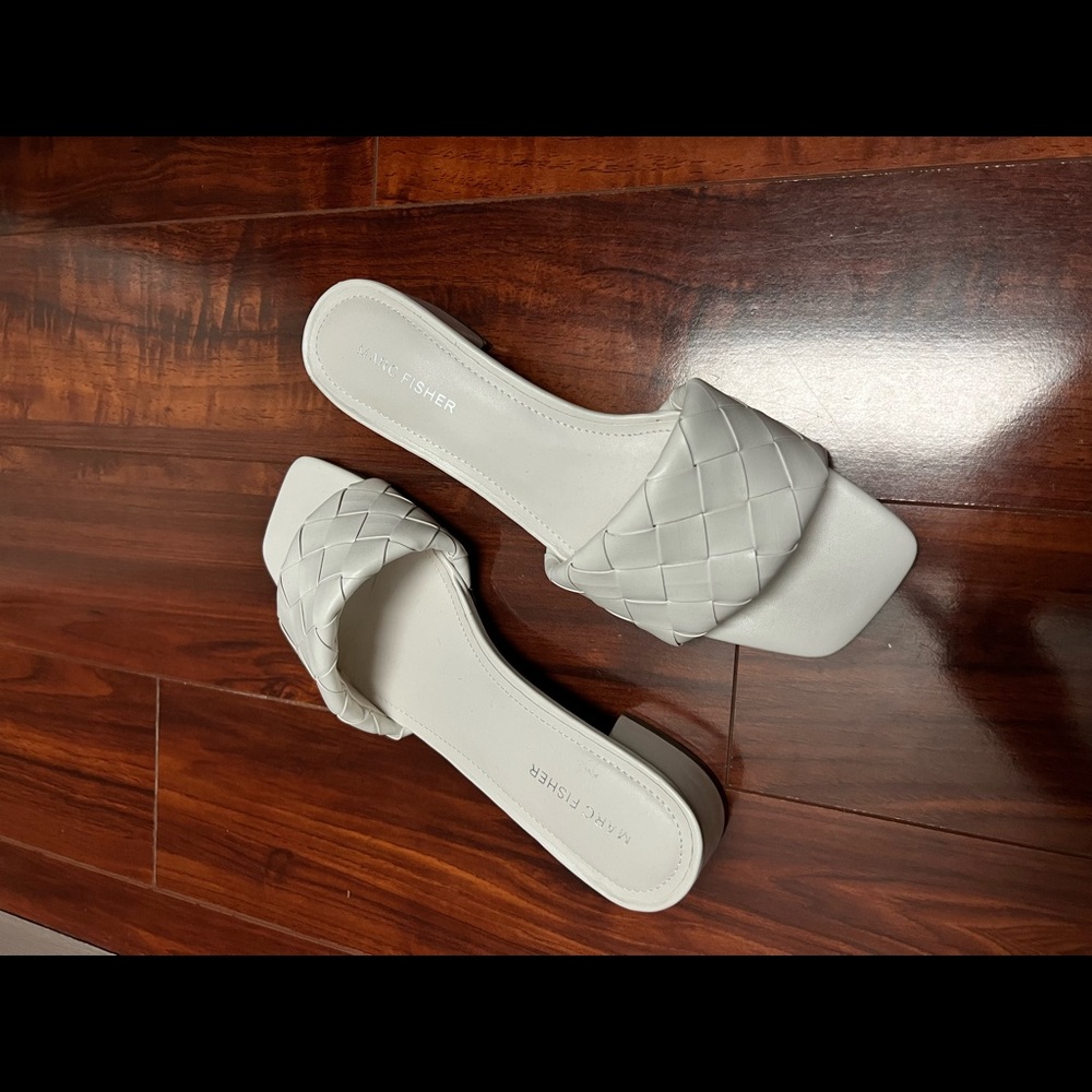 marc fisher sandals